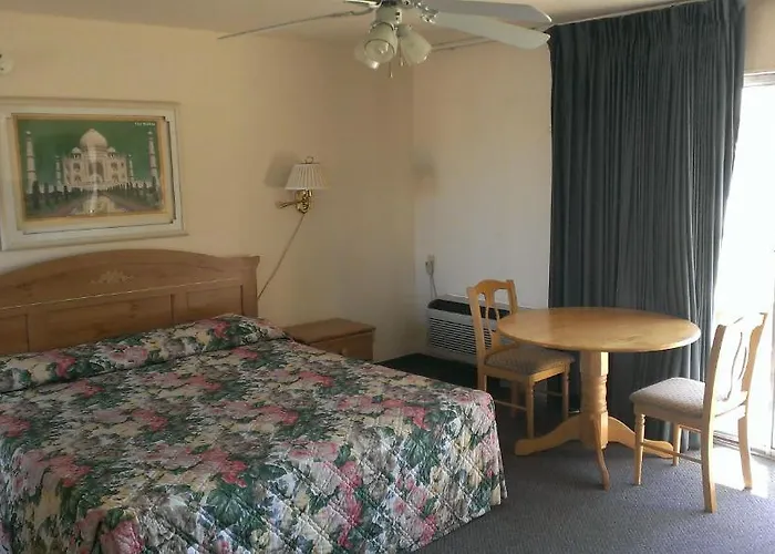 Royal Motor 2*